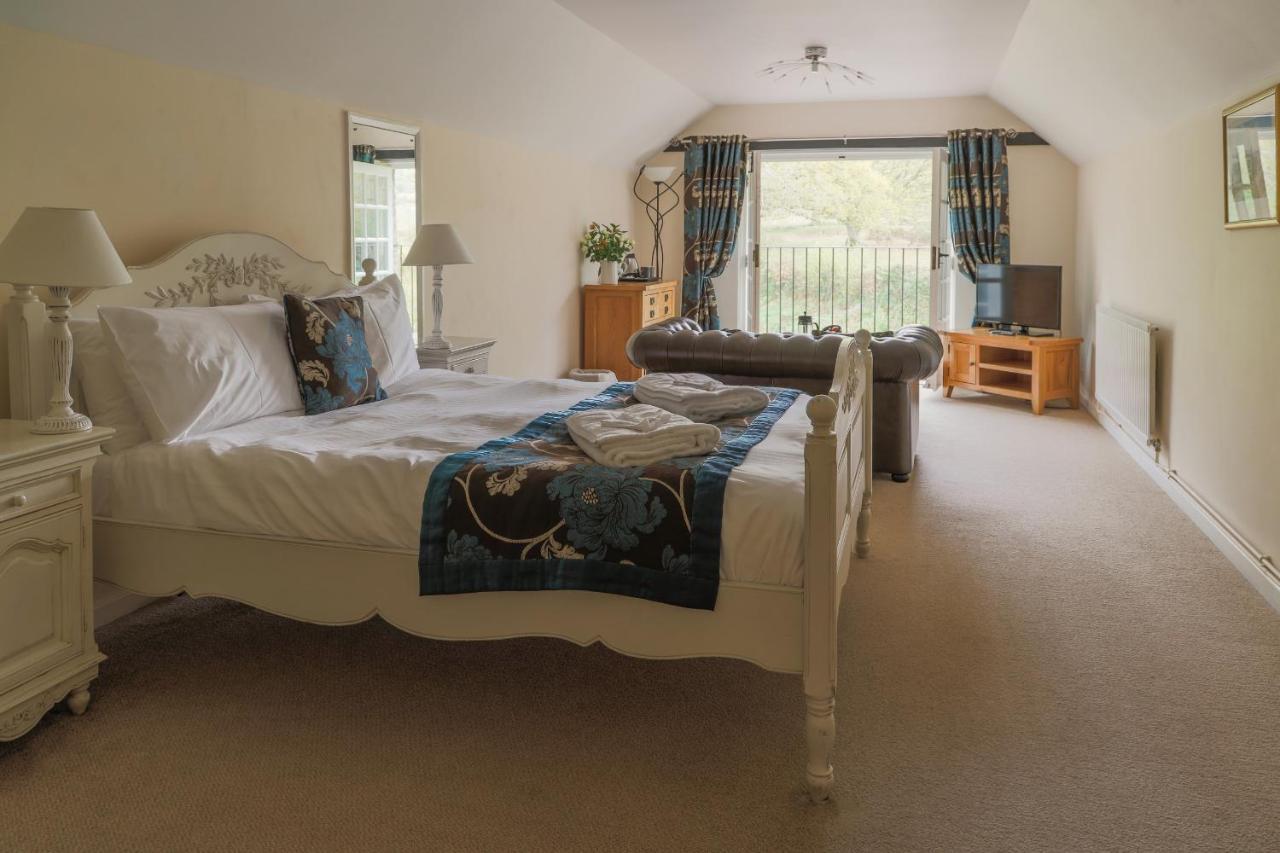 Bearslake Inn Bridestowe Habitación foto